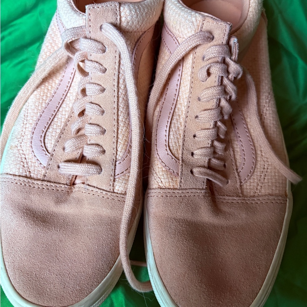 Vans Pink Low-Top Textured Suede Sneakers - Picture 7 of 9